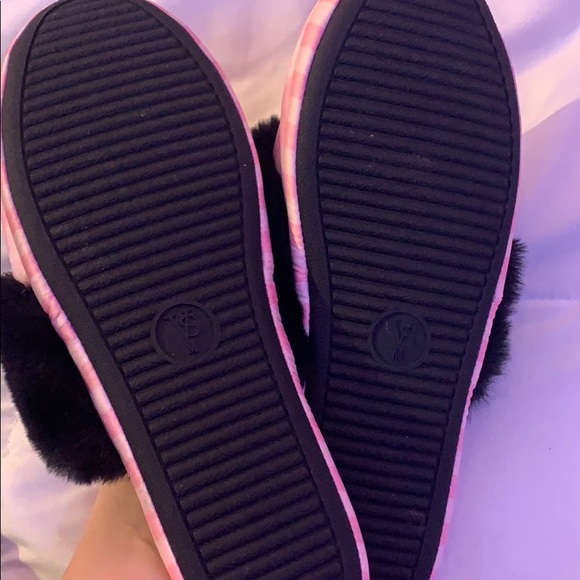 Brand new Victoria Secret Satin Slippers - Picture 3 of 4